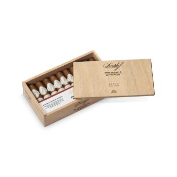 Aniversario Entreacto