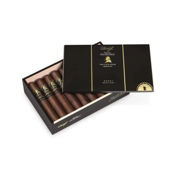 Winston Churchill <<The Late Hour Series>> Robusto